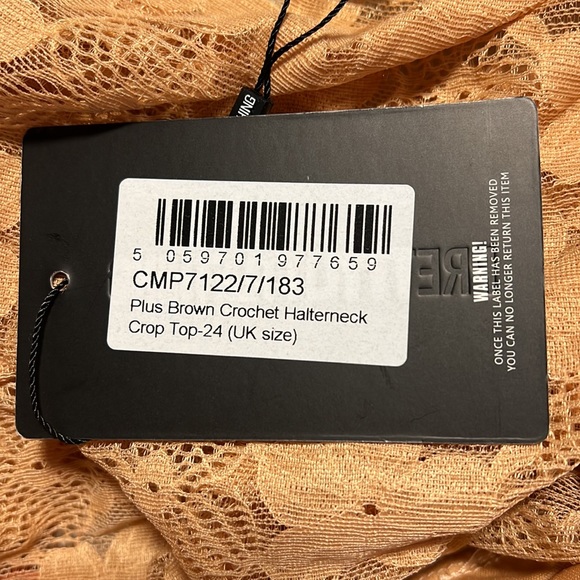 PrettyLittleThing Brown Crochet Halterneck Crop Top - Size 2X - Picture 7 of 8